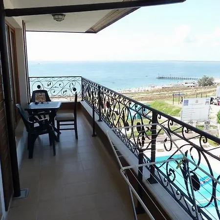 Apartamento Apartcomplex Rich 3