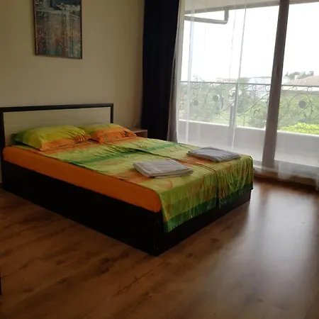 Apartcomplex Rich 3